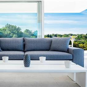 4 bedroom villa with pool and sea view in Perithia, Corfu, sleeps 9